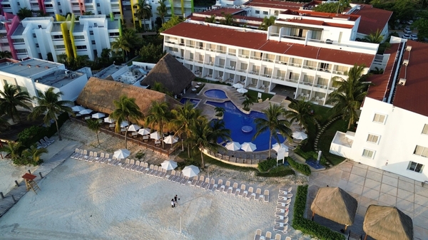 Cancun Bay Image #21